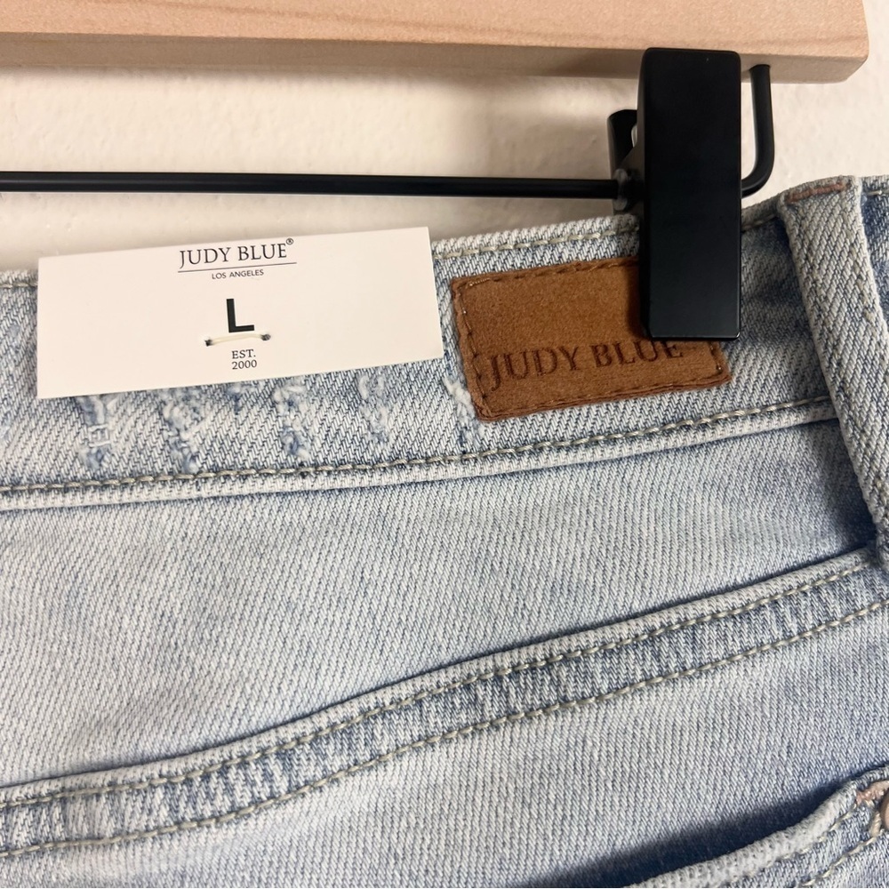 NWT Judy Blue High Rise - Picture 6 of 8